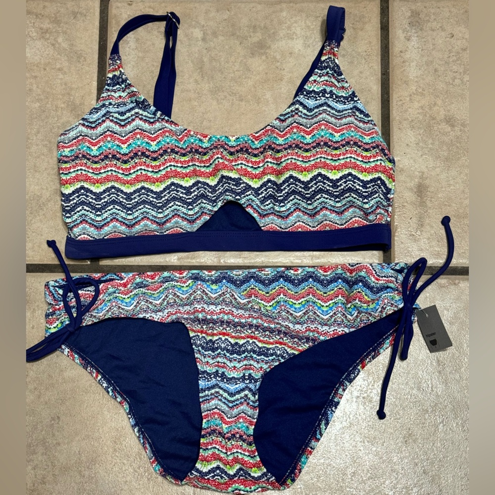 Mossimo swim bikini 2 piece set top and bottom - large